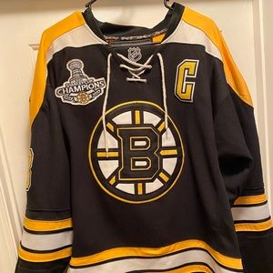 Men’s Boston Bruins Zdeno Chara Stanley Cup CCM jersey